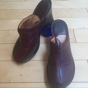Born Brown Leather Clogs/Mules Women's size 7